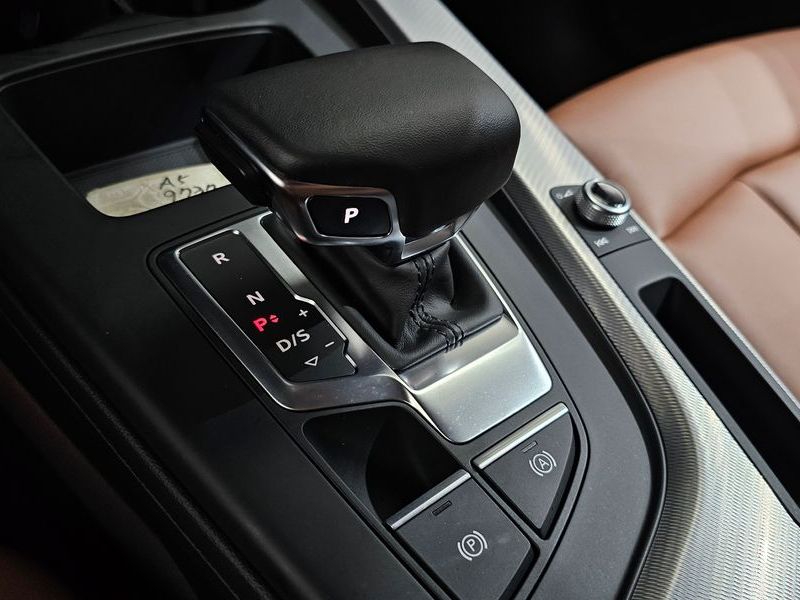 2023 Audi A5 40 TFSI Quattro Sportback photo 9
