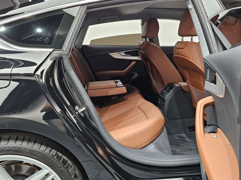2023 Audi A5 40 TFSI Quattro Sportback photo 11