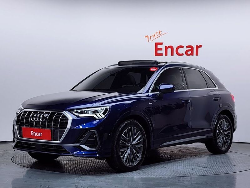 2024 Audi Q3 40 TFSI Quattro Premium photo 1