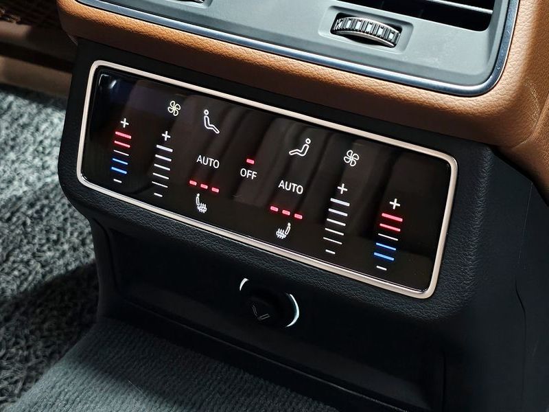 2020 Audi A6 45 TFSI Premium photo 16