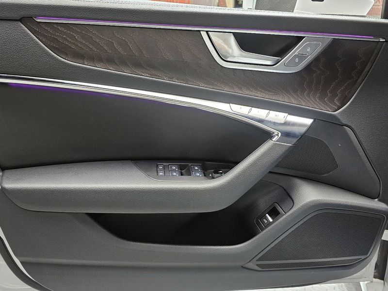 2023 Audi A6 45 TFSI Premium photo 24