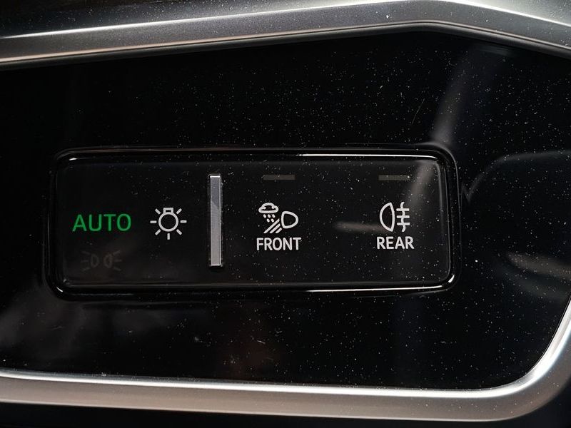 2023 Audi A6 45 TFSI Premium photo 30