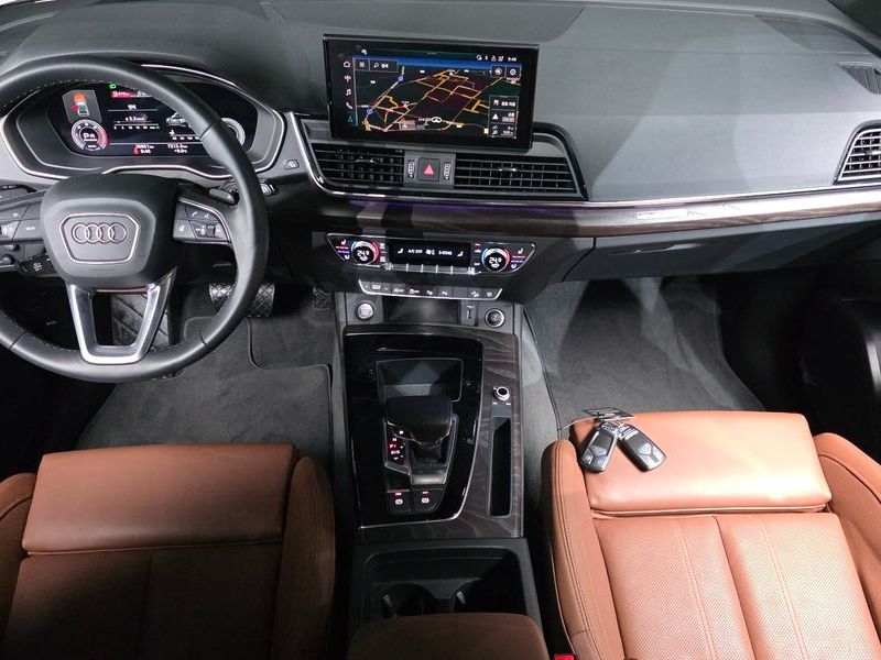 2023 Audi Q5 40 TDI Quattro Premium Sportback photo 7