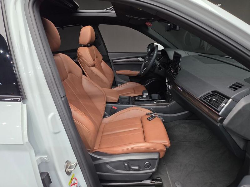 2023 Audi Q5 40 TDI Quattro Premium Sportback photo 10