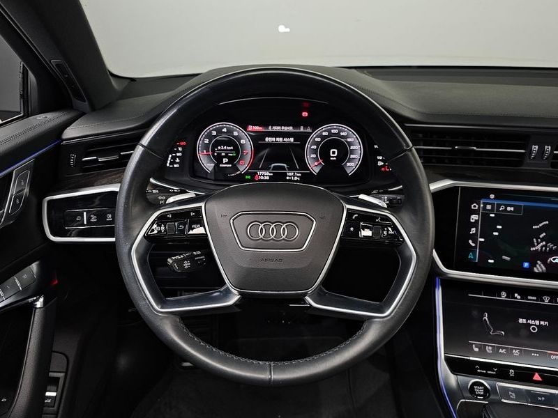 2023 Audi A6 45 TFSI Premium photo 14