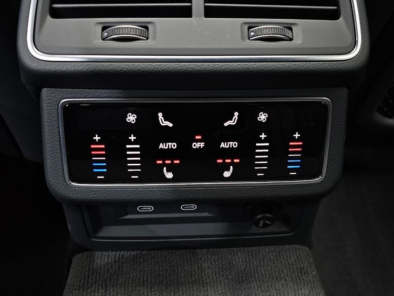 2023 Audi A6 45 TFSI Premium photo 18