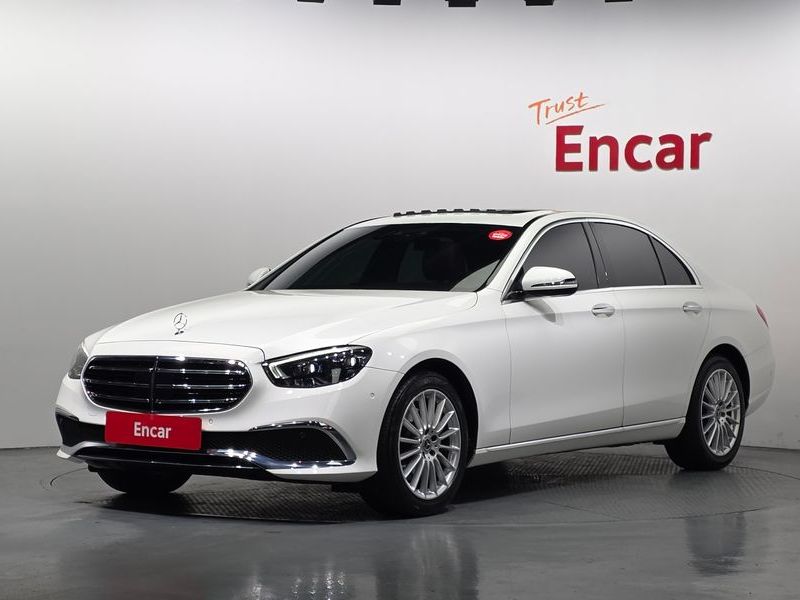 2021 Mercedes-Benz E-Class E250 Exclusive photo 1