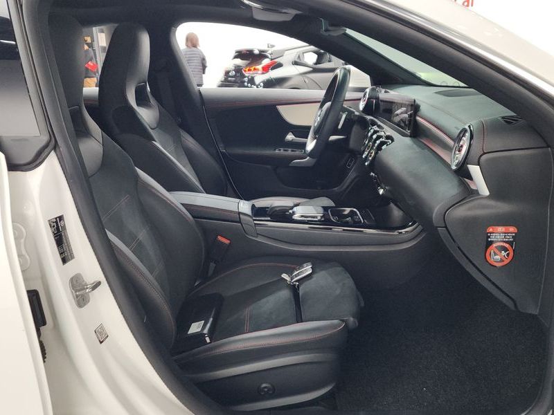2023 Mercedes-Benz A-Class CLA250 4MATIC photo 11