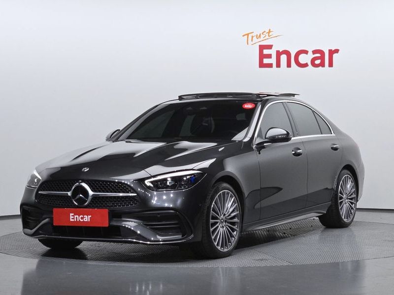 2022 Mercedes-Benz C-Class C300 AMG Line photo 1