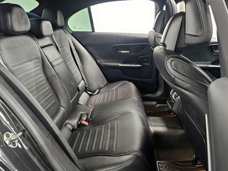 2022 Mercedes-Benz C-Class C300 AMG Line photo 12