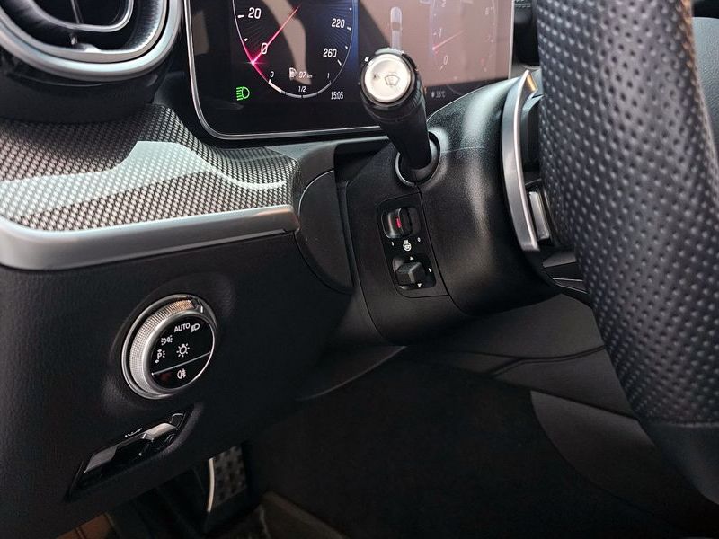 2022 Mercedes-Benz C-Class C300 AMG Line photo 16