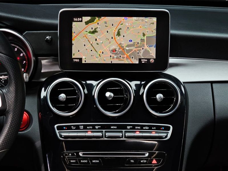 2018 Mercedes-Benz C-Class C200 Avantgarde photo 14
