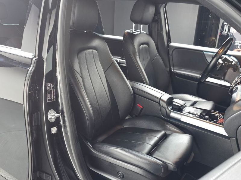 2021 Mercedes-Benz B-Class GLB220 photo 10
