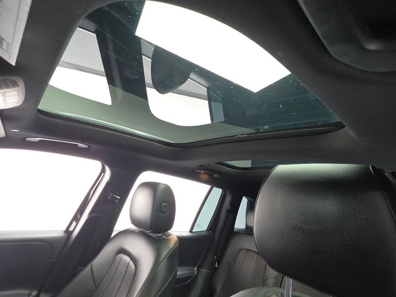2021 Mercedes-Benz B-Class GLB220 photo 17
