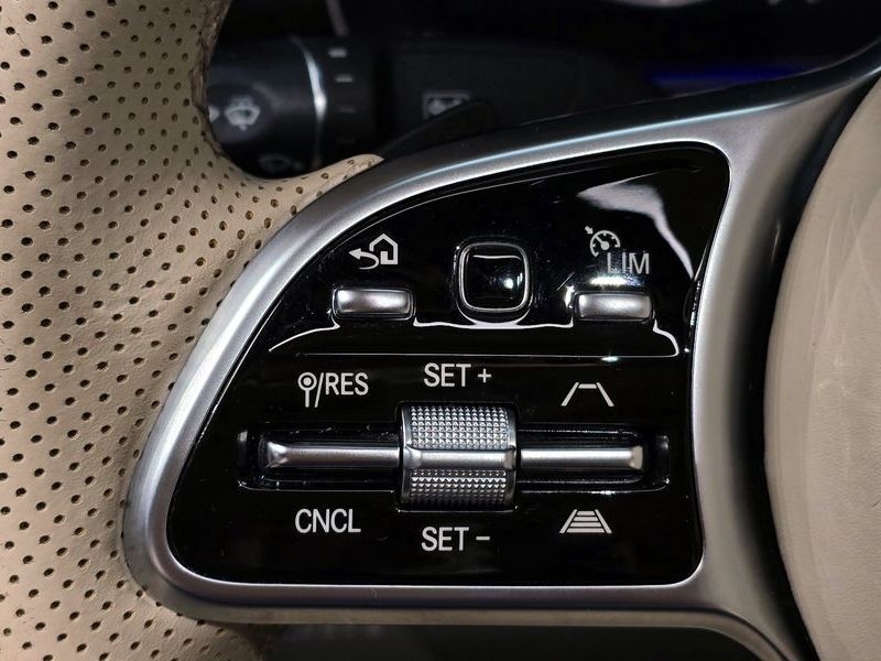 2019 Mercedes-Benz E-Class E220d Coupe photo 16