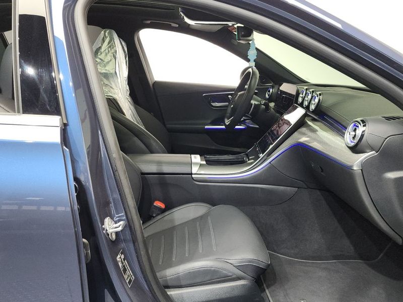 2024 Mercedes-Benz C-Class C300 4MATIC AMG Line photo 26