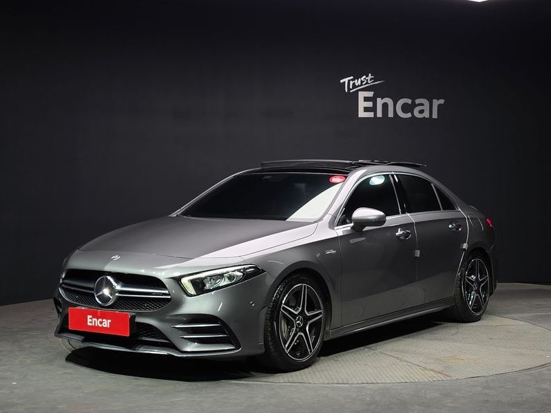 2021 Mercedes-Benz A-Class AMG A35 S AMG 4MATIC Sedan photo 1