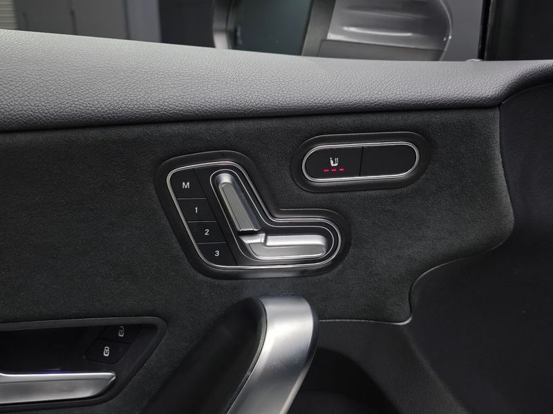 2021 Mercedes-Benz A-Class AMG A35 S AMG 4MATIC Sedan photo 18