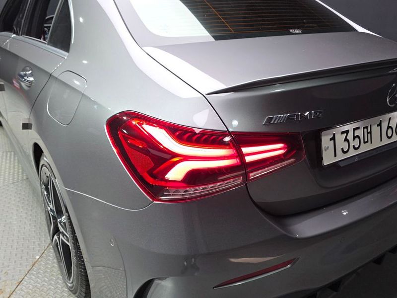 2021 Mercedes-Benz A-Class AMG A35 S AMG 4MATIC Sedan photo 23
