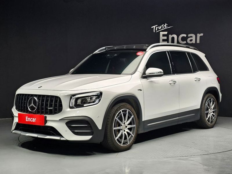 2023 Mercedes-Benz B-Class AMG GLB35 4MATIC photo 1