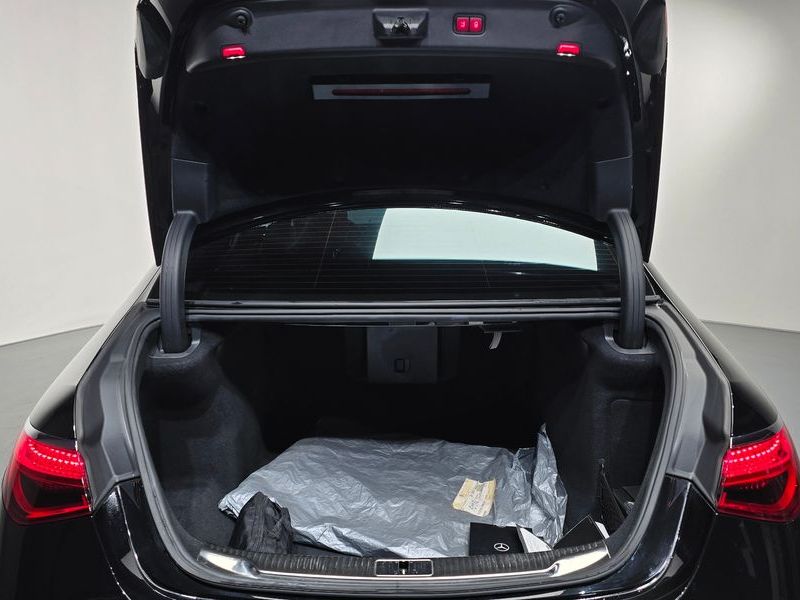 2022 Mercedes-Benz S-Class S350 d photo 20