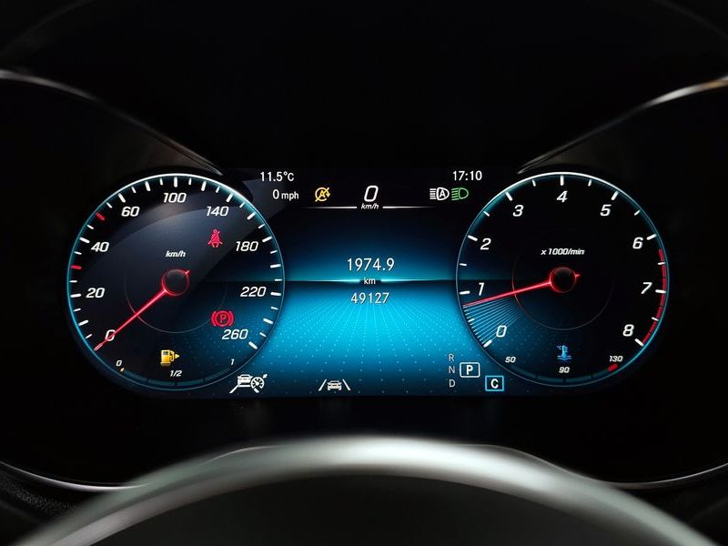 2022 Mercedes-Benz C-Class GLC300 4MATIC photo 8