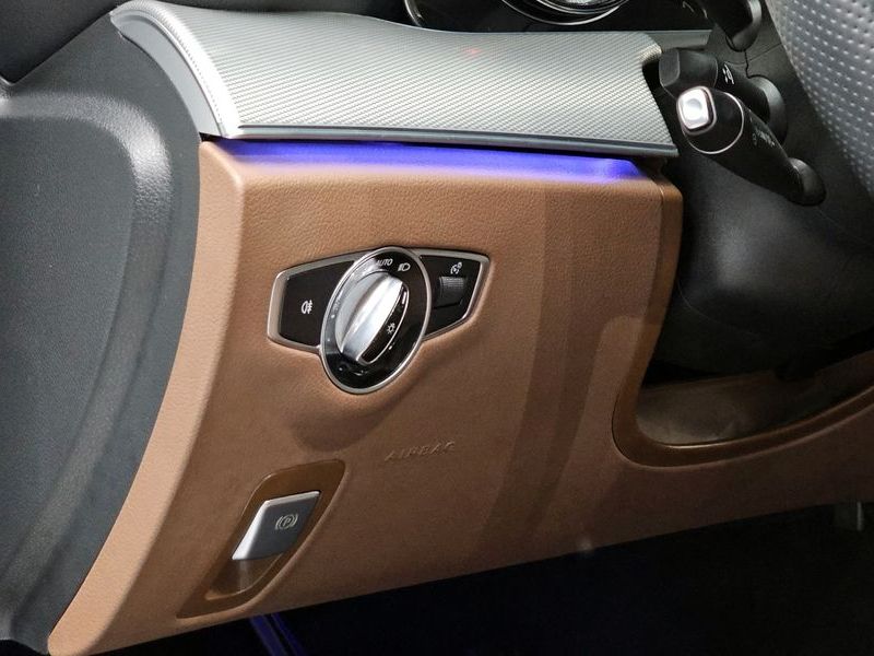 2018 Mercedes-Benz E-Class E200 Avantgarde photo 14