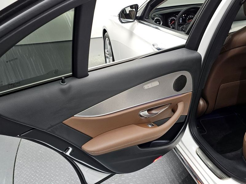 2018 Mercedes-Benz E-Class E200 Avantgarde photo 25