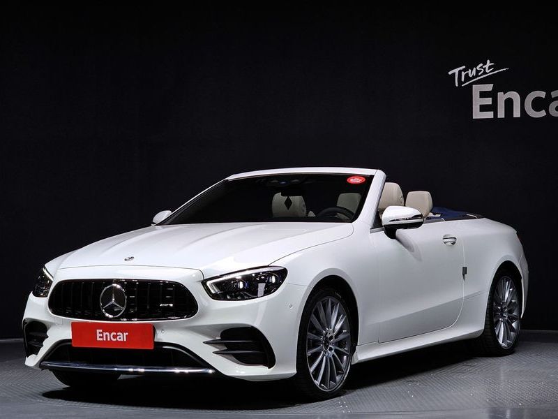 2023 Mercedes-Benz E-Class E450 4MATIC Cabriolet photo 1
