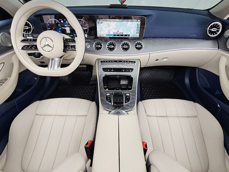 2023 Mercedes-Benz E-Class E450 4MATIC Cabriolet photo 7