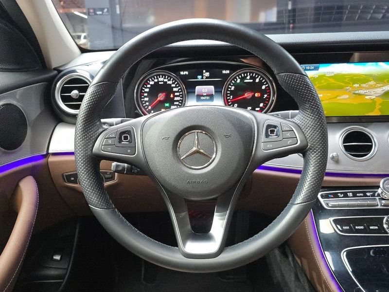 2018 Mercedes-Benz E-Class E200 Avantgarde photo 13