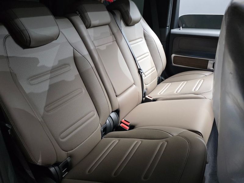 2026 Mercedes-Benz CLA G450d photo 11