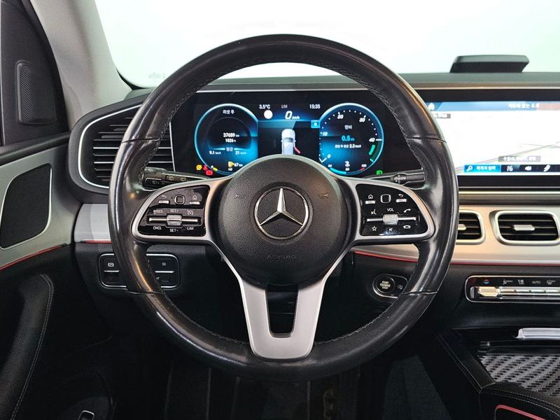 2020 Mercedes-Benz E-Class GLE300d 4MATIC photo 13