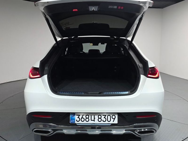2026 Mercedes-Benz C-Class GLC300 4MATIC Avnatgarde Coupe photo 20