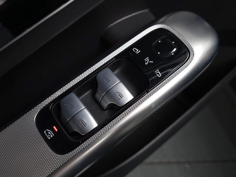 2026 Mercedes-Benz C-Class GLC300 4MATIC Avnatgarde Coupe photo 28