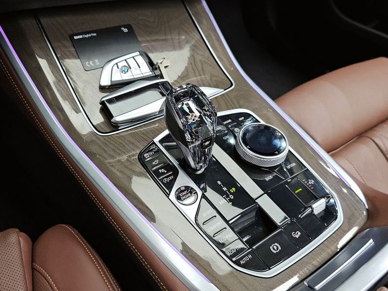 2023 BMW X5 xDrive 40i xLine photo 9