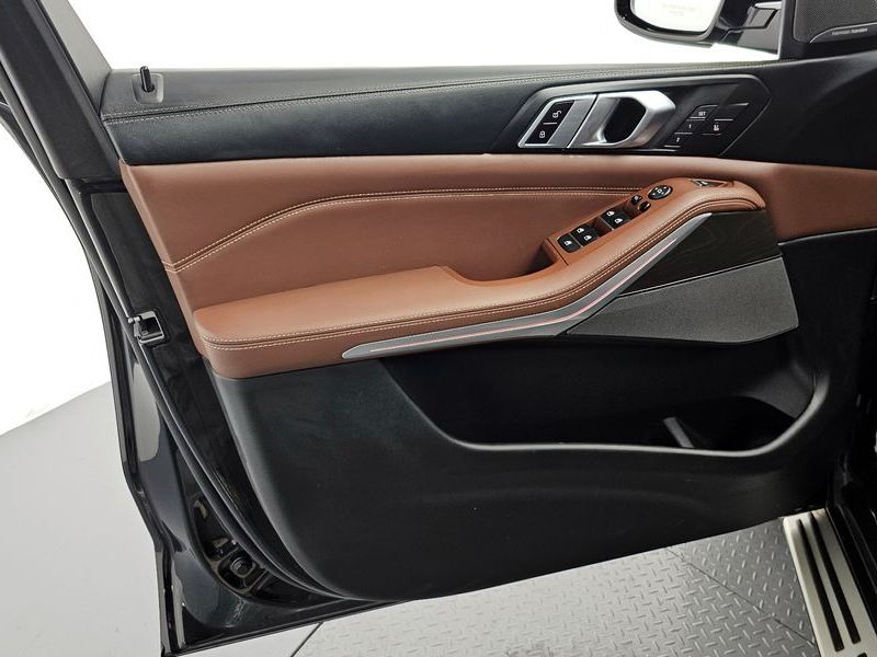2023 BMW X5 xDrive 40i xLine photo 24