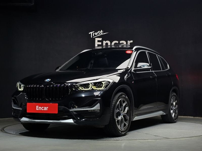 2021 BMW X1 xDrive 18d xLine photo 1