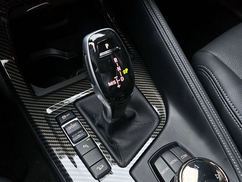 2021 BMW X1 xDrive 18d xLine photo 9