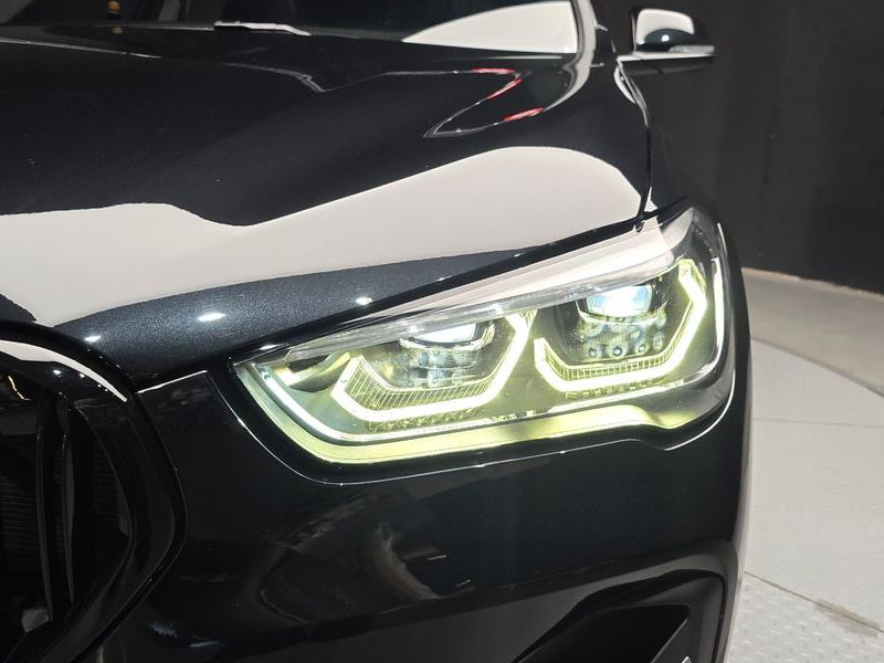 2021 BMW X1 xDrive 18d xLine photo 22