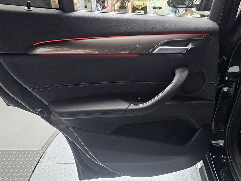 2021 BMW X1 xDrive 18d xLine photo 25