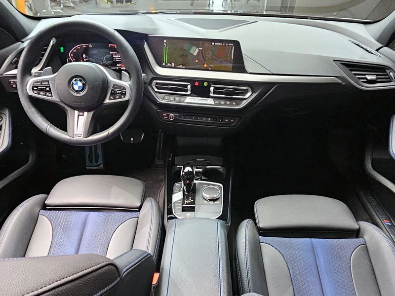 2024 BMW 1 Series 120i M Sports photo 7