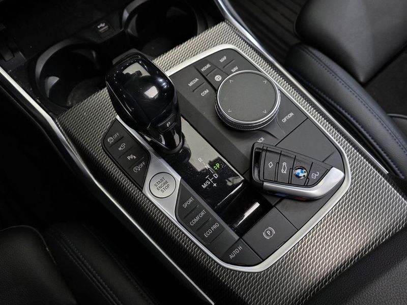 2021 BMW 3 Series 320i M Sport photo 9