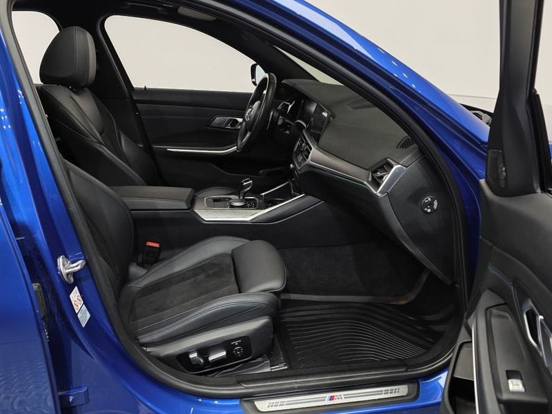 2021 BMW 3 Series 320i M Sport photo 11