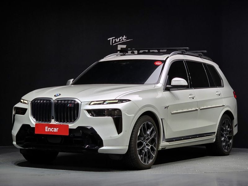 2024 BMW X7 xDrive 40i M Sport 7STR photo 1