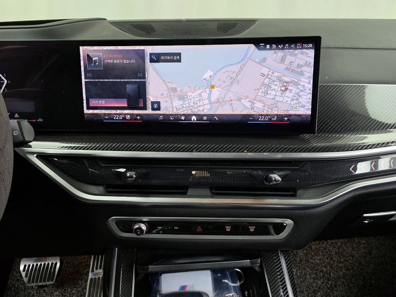 2024 BMW X7 xDrive 40i M Sport 7STR photo 14