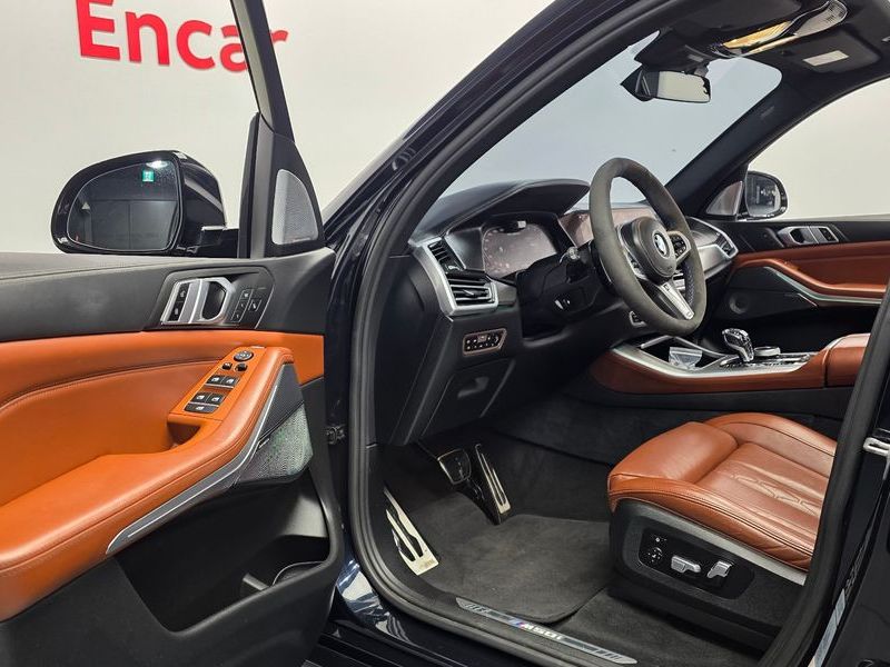 2021 BMW X5 M50i photo 10