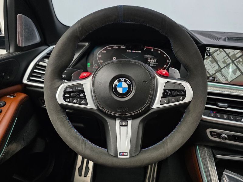 2021 BMW X5 M50i photo 13