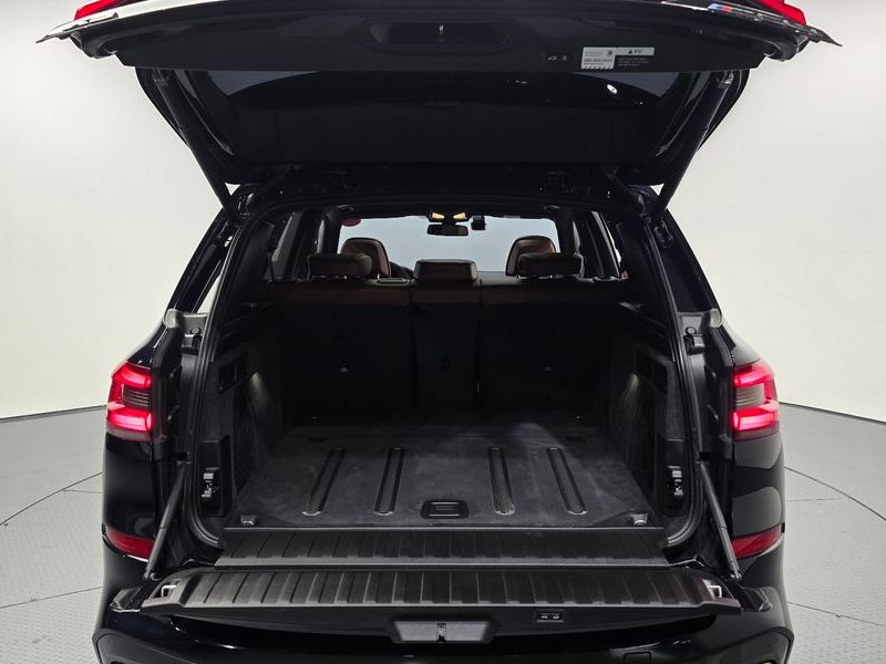 2021 BMW X5 M50i photo 20