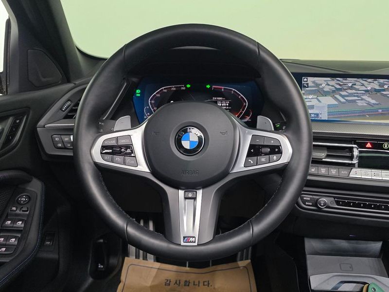 2024 BMW 1 Series 120i M Sports photo 13